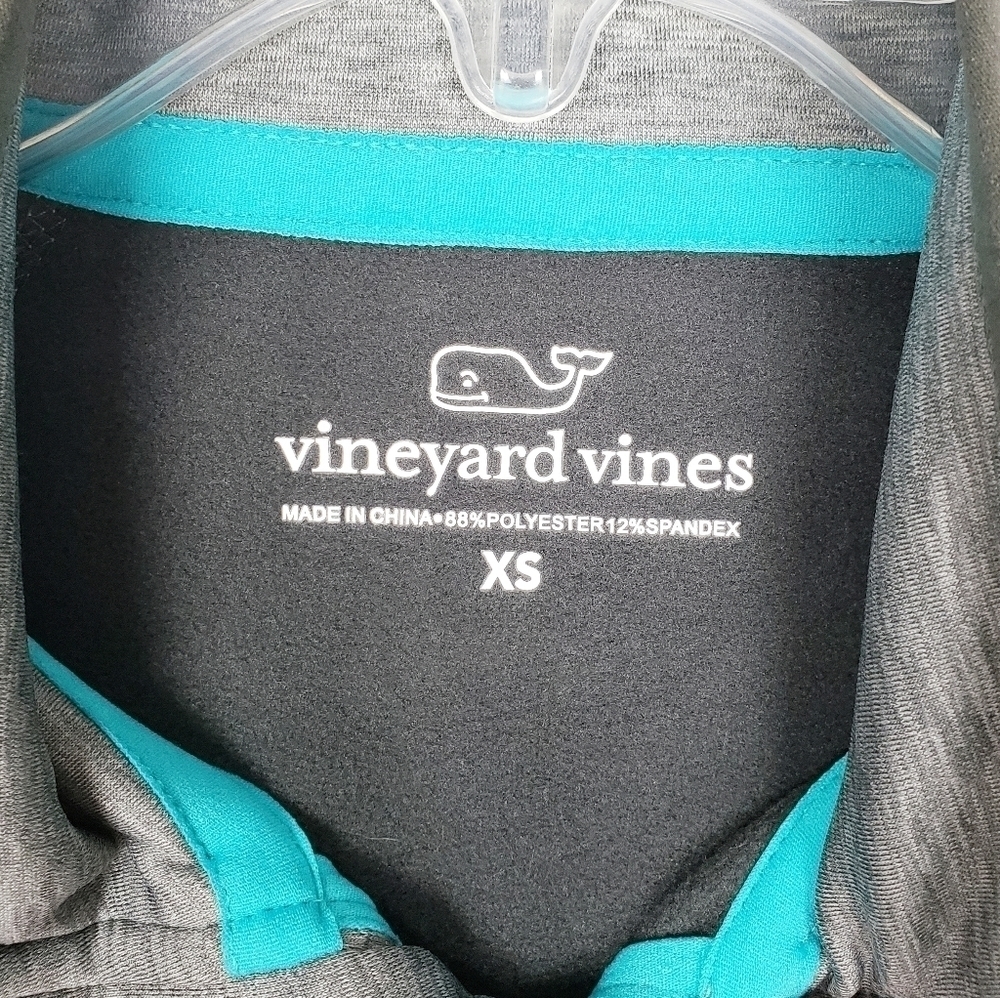 VINEYARD VINES tech quarter zip up - Picture 5 of 6